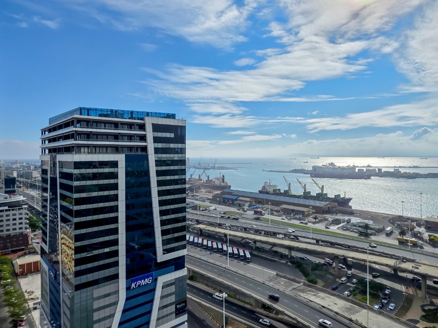 2 Bedroom Property for Sale in Foreshore Western Cape